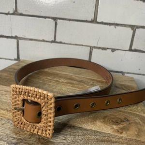 AMERICAN EAGLE Outfitters Brown Buffalo Leather Belt Square Weave Buckle S NWOT